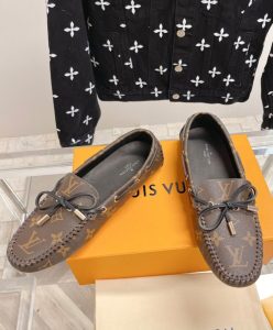 Louis Vuitton Womens Gloria Flat Loafer Brown-4