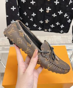 Louis Vuitton Womens Gloria Flat Loafer Brown-8