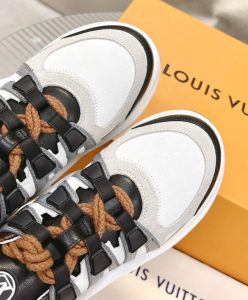 Louis Vuitton Womens LV Archlight Sneaker 1AAOWX Light Gray-6