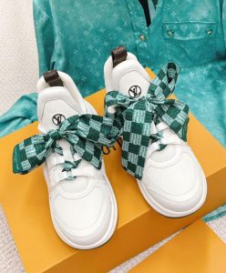 Louis Vuitton Womens LV Archlight Sneaker-2