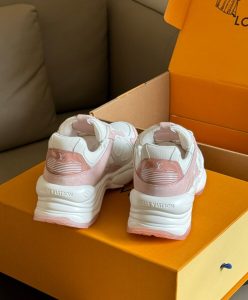 Louis Vuitton Womens Run 55 Sneaker 1ACGP4 1ACGQG 1AMI02-7