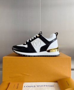 Louis Vuitton Womens Run Away Sneaker 1ABP7Q Black-6
