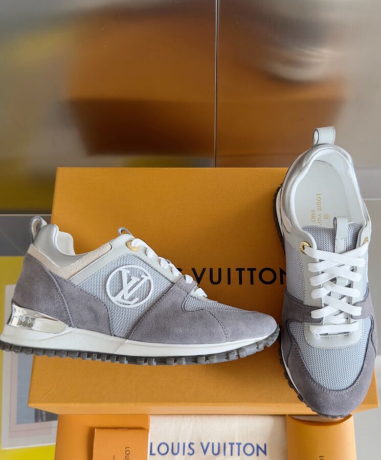 Louis Vuitton Womens Run Away Sneaker 1ABW54 Gray-4