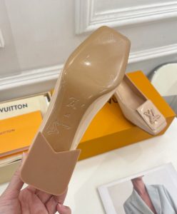 Louis Vuitton Womens Shake Pump 1AB0QZ 1AB0SN-10