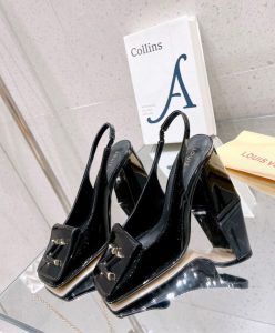 Louis Vuitton Womens Shake Slingback Pump-5