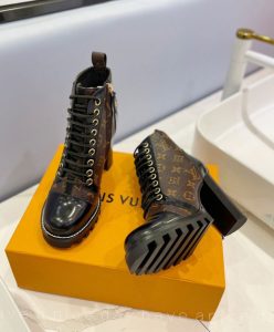 Louis Vuitton Womens Star Trail Ankle Boot 1A2Y7W Black-9