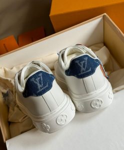 Louis Vuitton Womens Time Out Sneaker 1ACHUB White-7