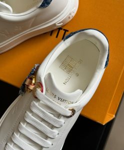 Louis Vuitton Womens Time Out Sneaker 1ACHUB White-9