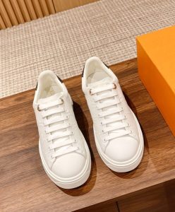 Louis Vuitton Womens Time Out Sneaker Cream-2