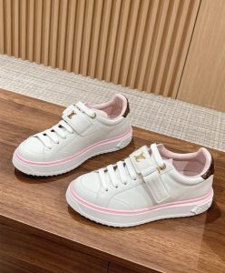 Louis Vuitton Womens Time Out Sneaker Pink-4