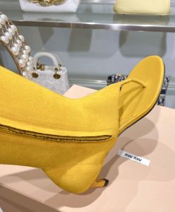 Miumiu Womens Suede Thong Boots Yellow-8