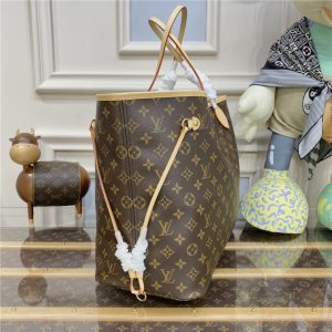 Monogram Canvas Neverfull GM M41180 Pivoine-2.jpg
