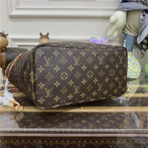 Monogram Canvas Neverfull MM M41177 Cherry-4.jpg