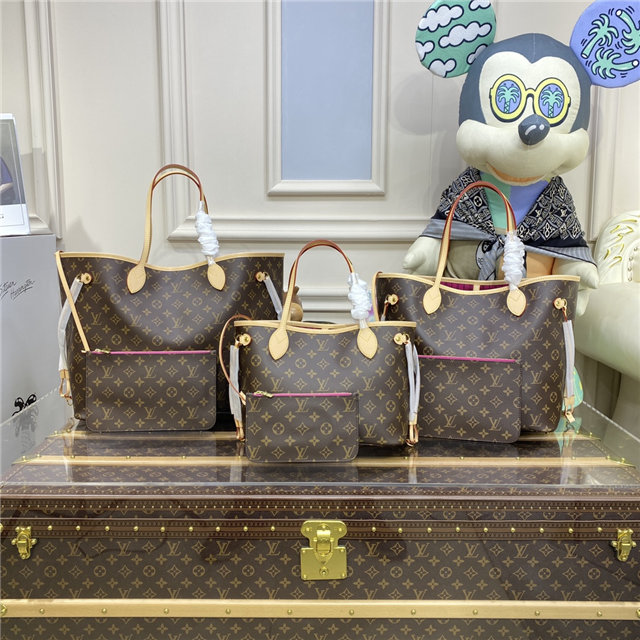 Louis Vuitton Monogram Canvas Neverfull MM