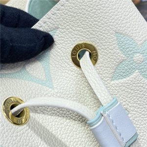 Neonoe BB M24048-5.jpg