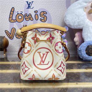 Neonoe BB M25315-3.jpg