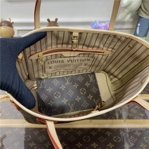 Neverfull PM Monogram Canvas M41245 Beige-9.jpg