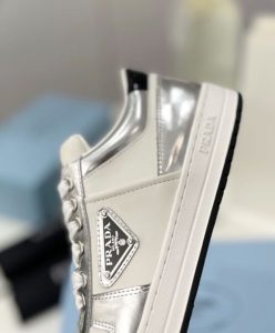 Prada Unisex Elegant Sneakers 2EE364 Silver-8