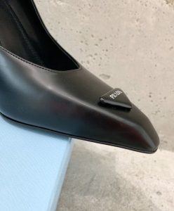 Prada Womens Brushed Leather Pumps Black-8