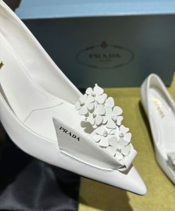 Prada Womens Brushed Leather Pumps With Floral Appliques 1I300N-7