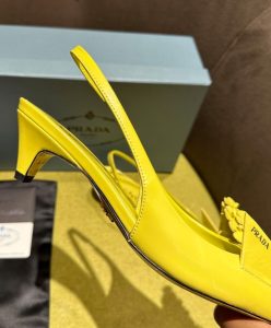 Prada Womens Brushed Leather Slingback Pumps With Floral Appliques 1I317N-9