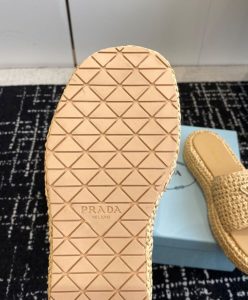 Prada Womens Crochet Flatform Slides 1XZ761-10