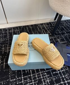 Prada Womens Crochet Flatform Slides 1XZ761-3