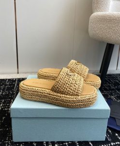 Prada Womens Crochet Flatform Slides 1XZ761-4