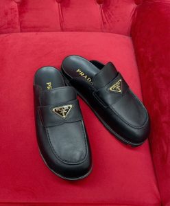 Prada Womens Leather Mules 1S430N Black-2