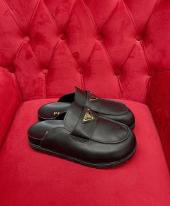 Prada Womens Leather Mules 1S430N Black-3