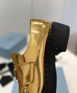 Prada Womens Metallic Leather Loafers 1D246M-9