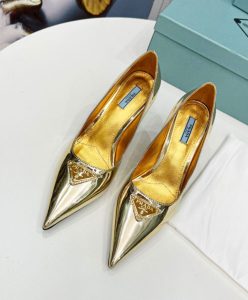 Prada Womens Metallic Leather Pumps Golden-2
