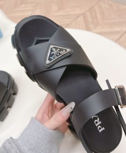 Prada Womens Monolith Rubber Sandals 1X382N-7