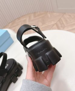 Prada Womens Monolith Rubber Sandals 1X382N-9