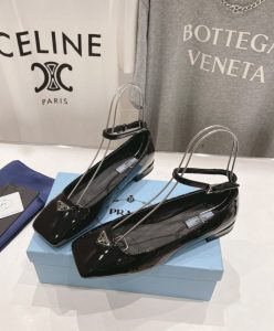 Prada Womens Patent Leather Ballerinas 1F036N Black-4