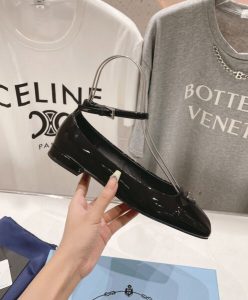 Prada Womens Patent Leather Ballerinas 1F036N Black-6