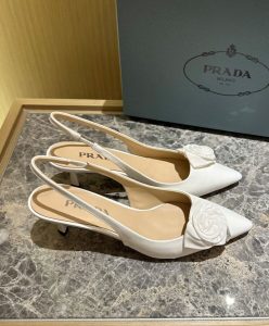 Prada Womens Patent-leather Slingback Pumps 1I174N White-3