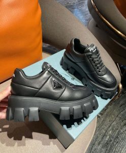 Prada Womens Soft Padded Nappa Leather Lace-up Shoes Black-7