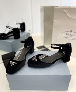 Prada Womens Velvet Pumps 1I357N Black-6