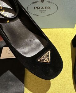 Prada Womens Velvet pumps 1I358N Black-7