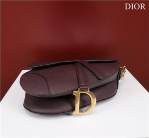 Saddle Bag With Strap M0455 Burgundy Grained Calfskin-4.jpg