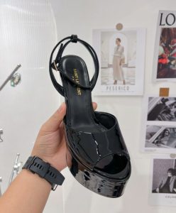 Saint Laurent Womens Jodie Platform Sandals In Patent Leather Black-6