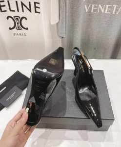 Saint Laurent Womens Lee Slingback Pumps In Patent Leather Black-10