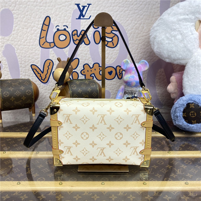 Side Trunk MM M46907-3.jpg