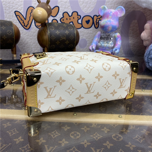 Side Trunk MM M46907-4.jpg