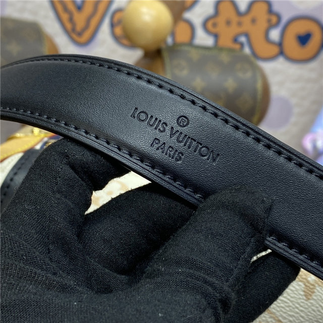 Side Trunk MM M46907-6.jpg