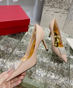 Valentino Garavani One Stud Pump With Crystals 100MM-5