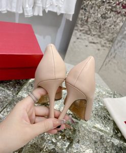 Valentino Garavani One Stud Pump With Crystals 100MM-7