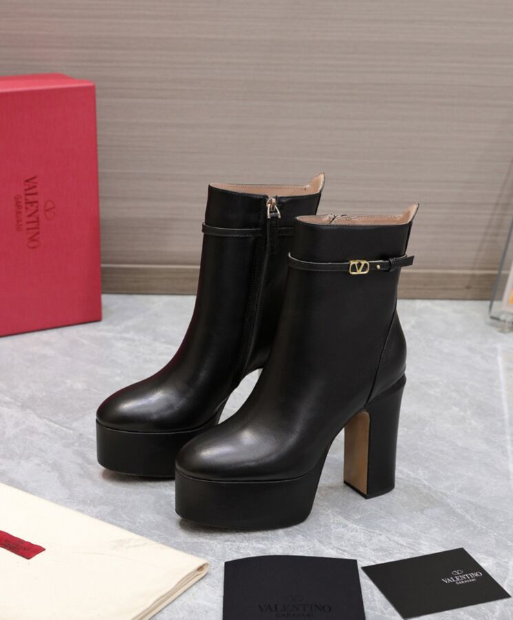 Valentino Garavani Tan-Go Platform Ankle Boot In Calfskin 120MM Black-3
