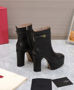 Valentino Garavani Tan-Go Platform Ankle Boot In Calfskin 120MM Black-6